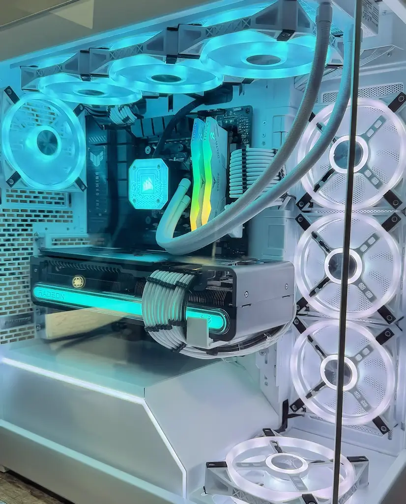 Montaje Gaming PC Phanteks Coslada Montaje Gaming PC Phanteks Coslada